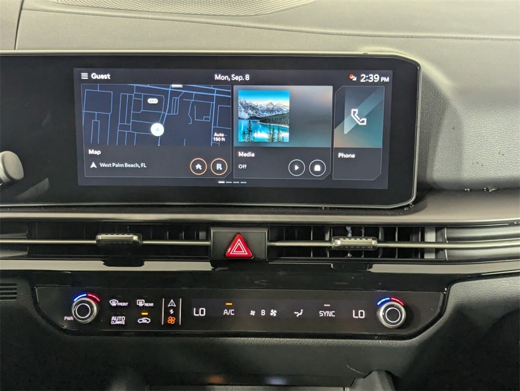 2026 Kia Sportage photo 18