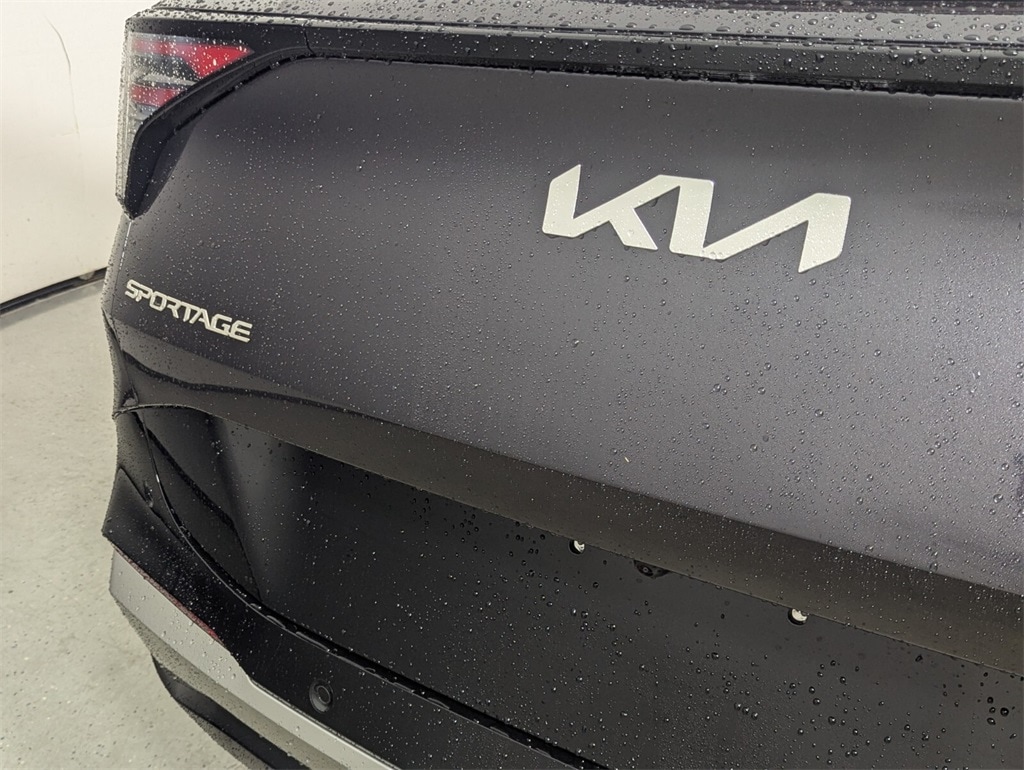 2026 Kia Sportage photo 8