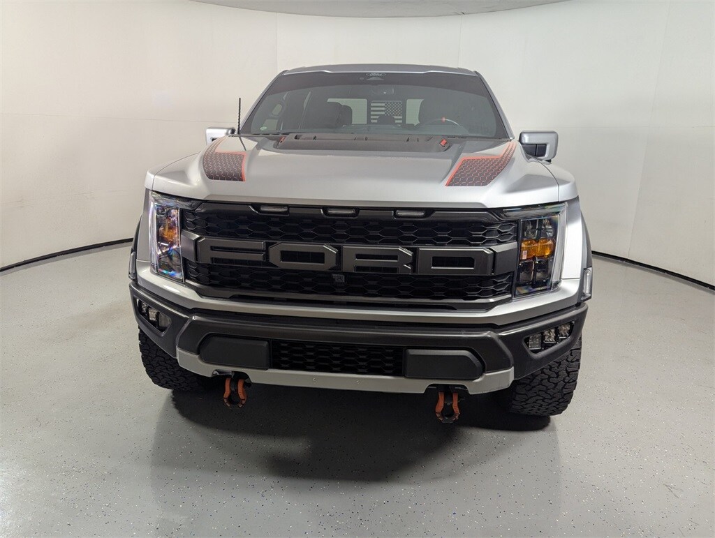 2022 Ford F-150 Raptor photo 2