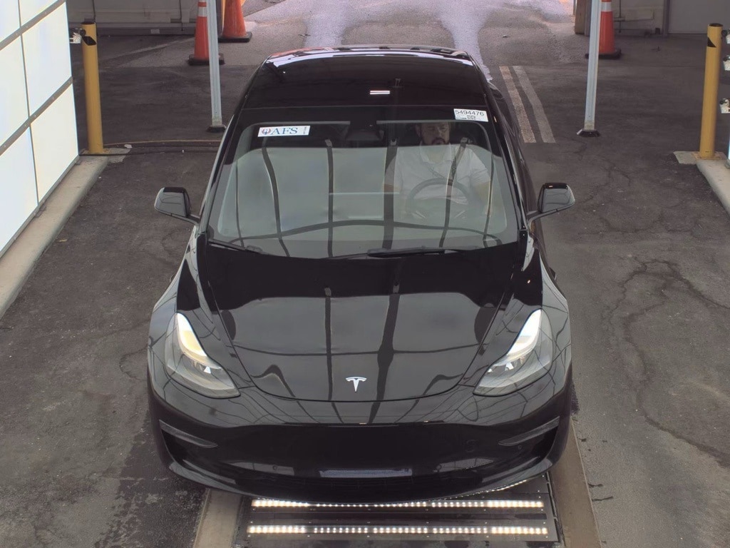 2022 Tesla Model 3 photo 4