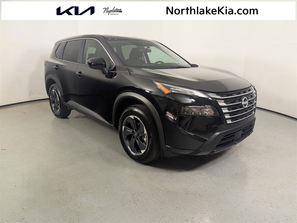 2025 Nissan Rogue SV's photo