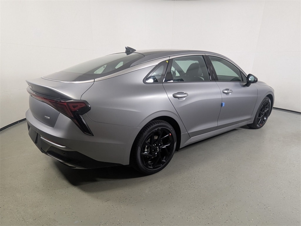 2026 Kia K5 GT-Line photo 7