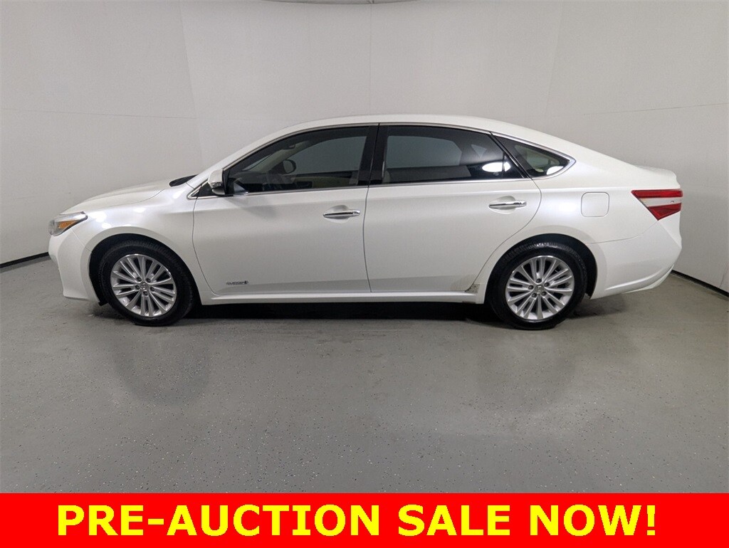 2014 Toyota Avalon Hybrid XLE Premium photo 4