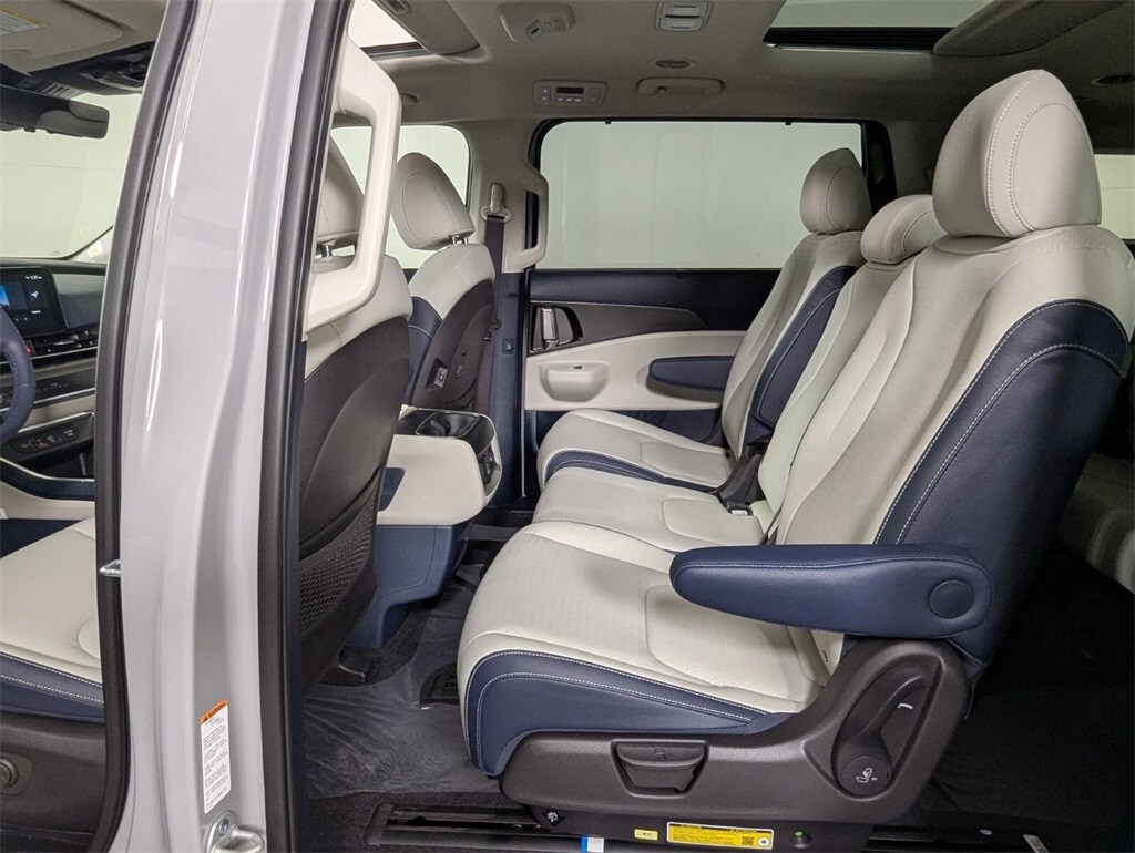 2026 Kia Carnival SX Prestige photo 23