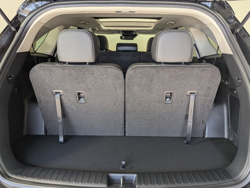 2025 Kia Sorento S - Photo 29