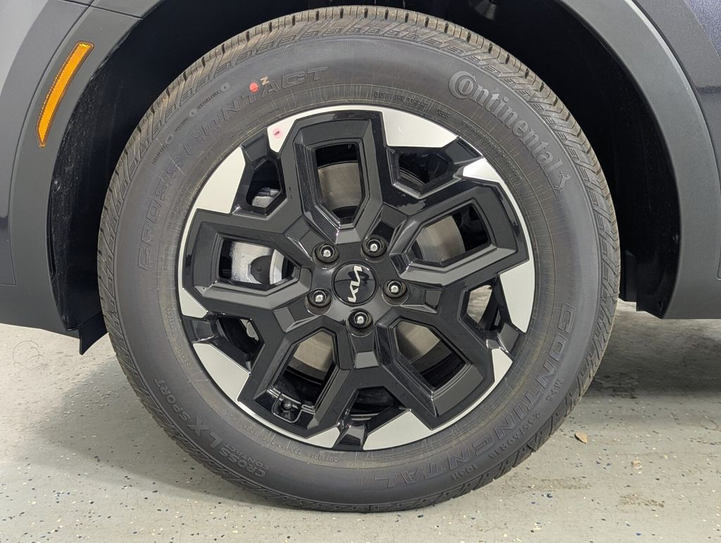 2026 Kia Sorento S - Photo 9