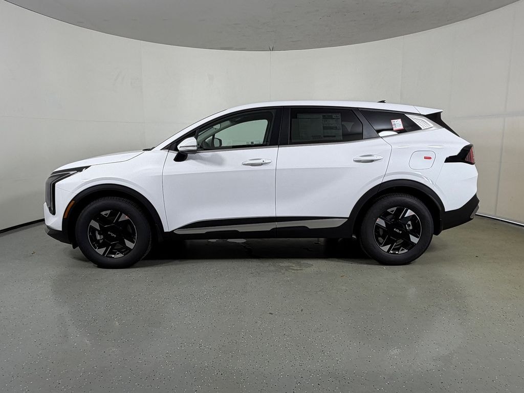 New 2026 Kia Sportage LX SUV