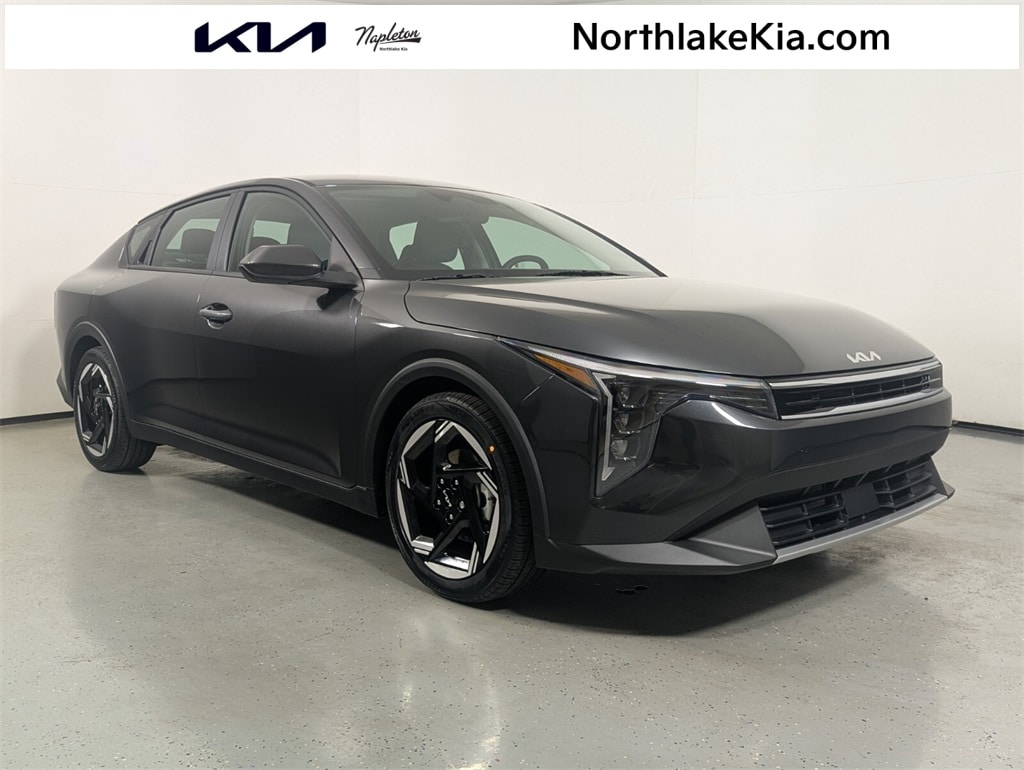 2025 Kia K4 EX's photo