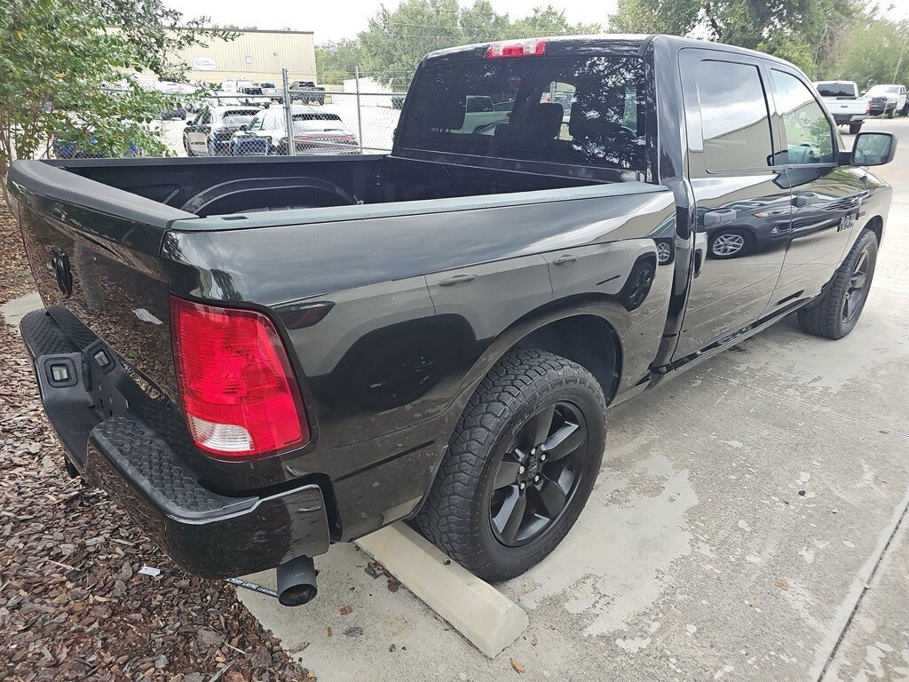 2018 Ram 1500 Express photo 2