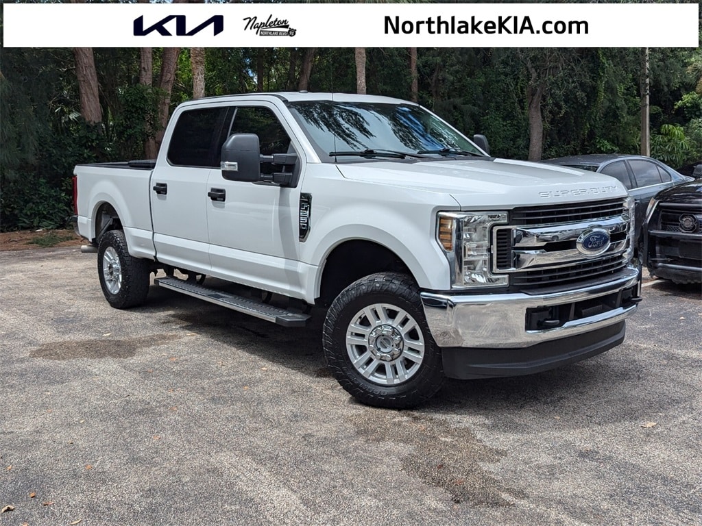 Used 2019 Ford F-250 Super Duty XLT with VIN 1FT7W2B67KEF51557 for sale in Palm Beach Gardens, FL