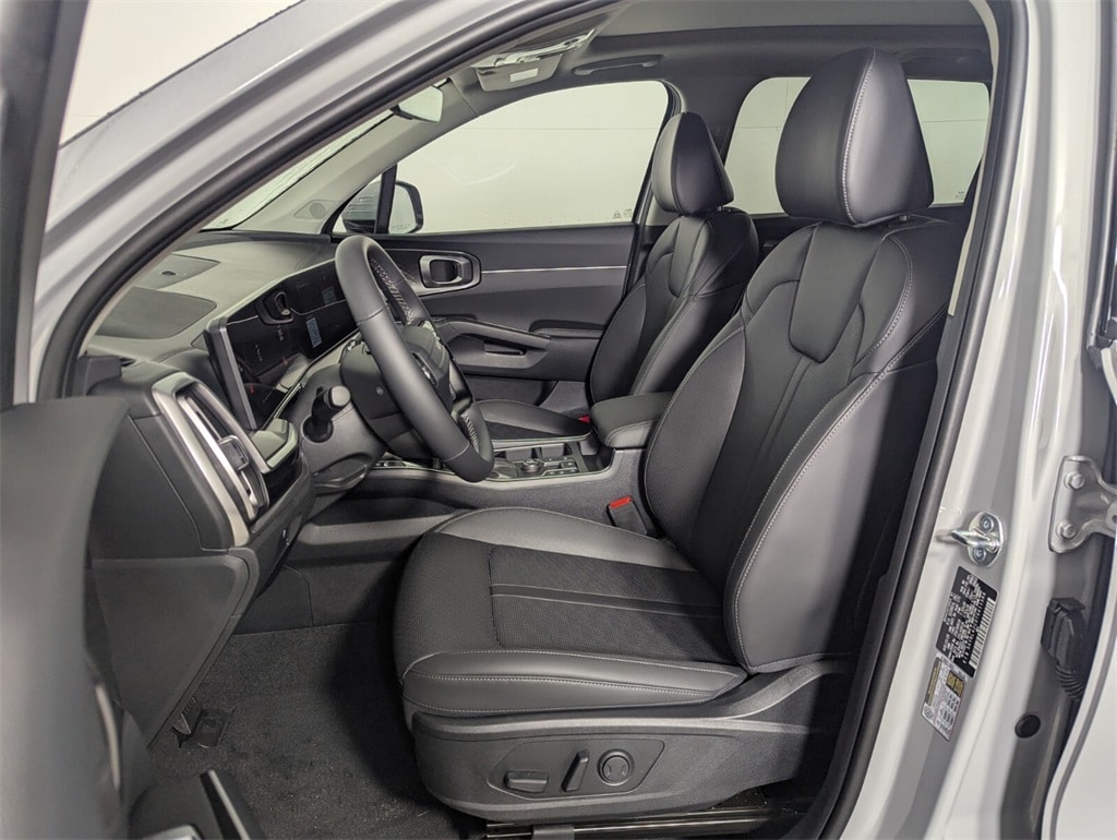 2026 Kia Sorento S photo 10