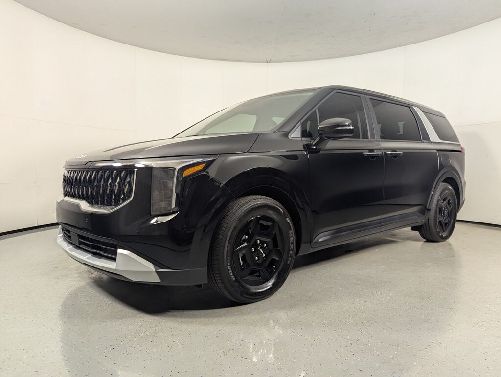 New 2026 Kia Carnival LXS Minivan/Van