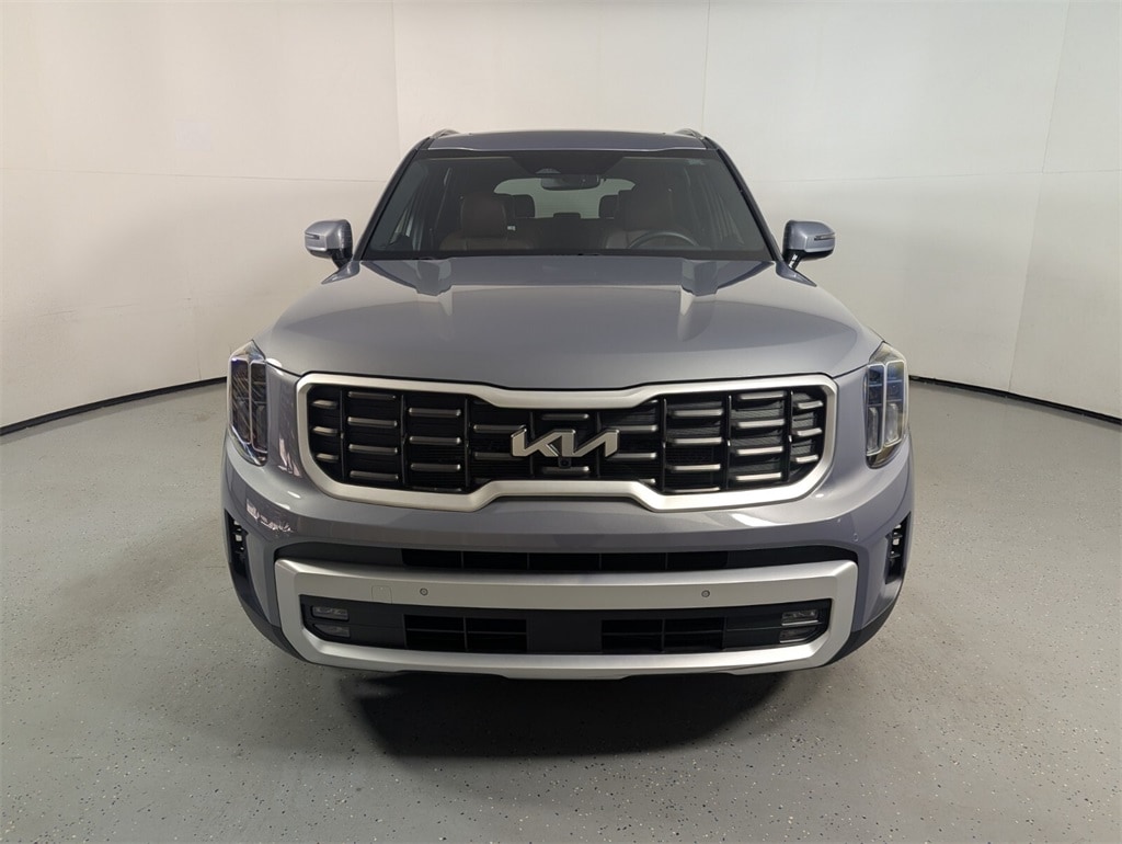 2023 Kia Telluride SX photo 2