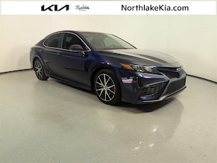 2022 Toyota Camry SE Sedan