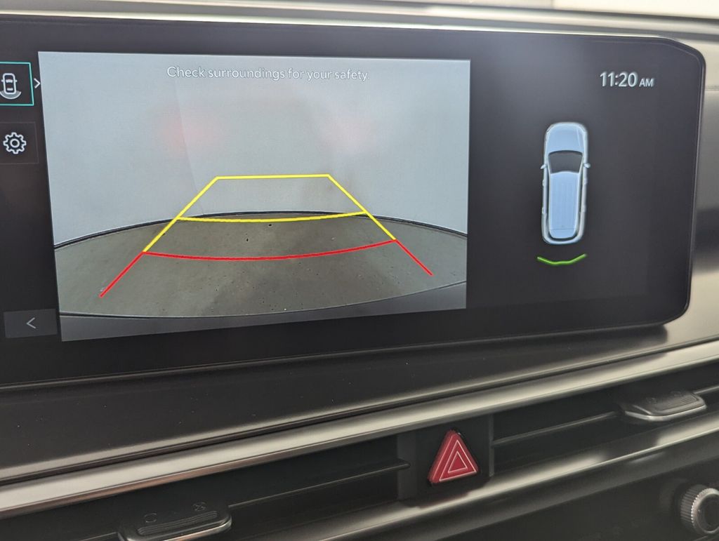 2025 Kia Sorento S - Photo 23