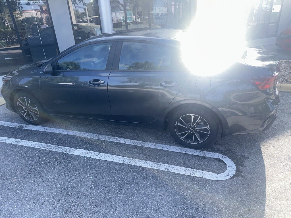 Used 2024 Kia Forte LXS Sedan