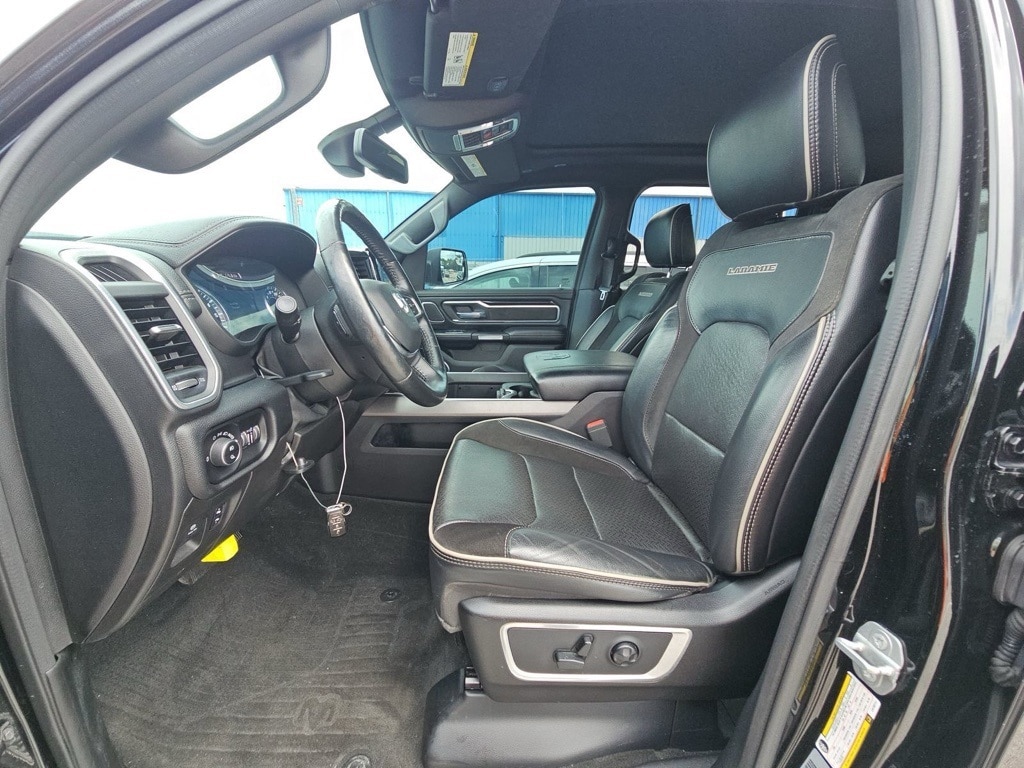 2020 Ram 1500 Laramie photo 16