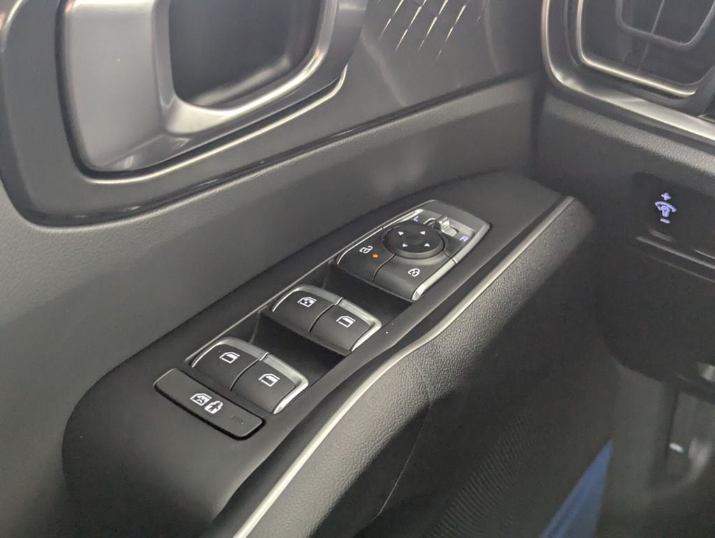 2026 Kia Sorento S - Photo 16