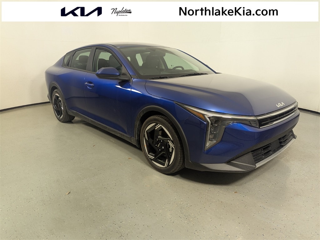 2025 Kia K4 EX's photo