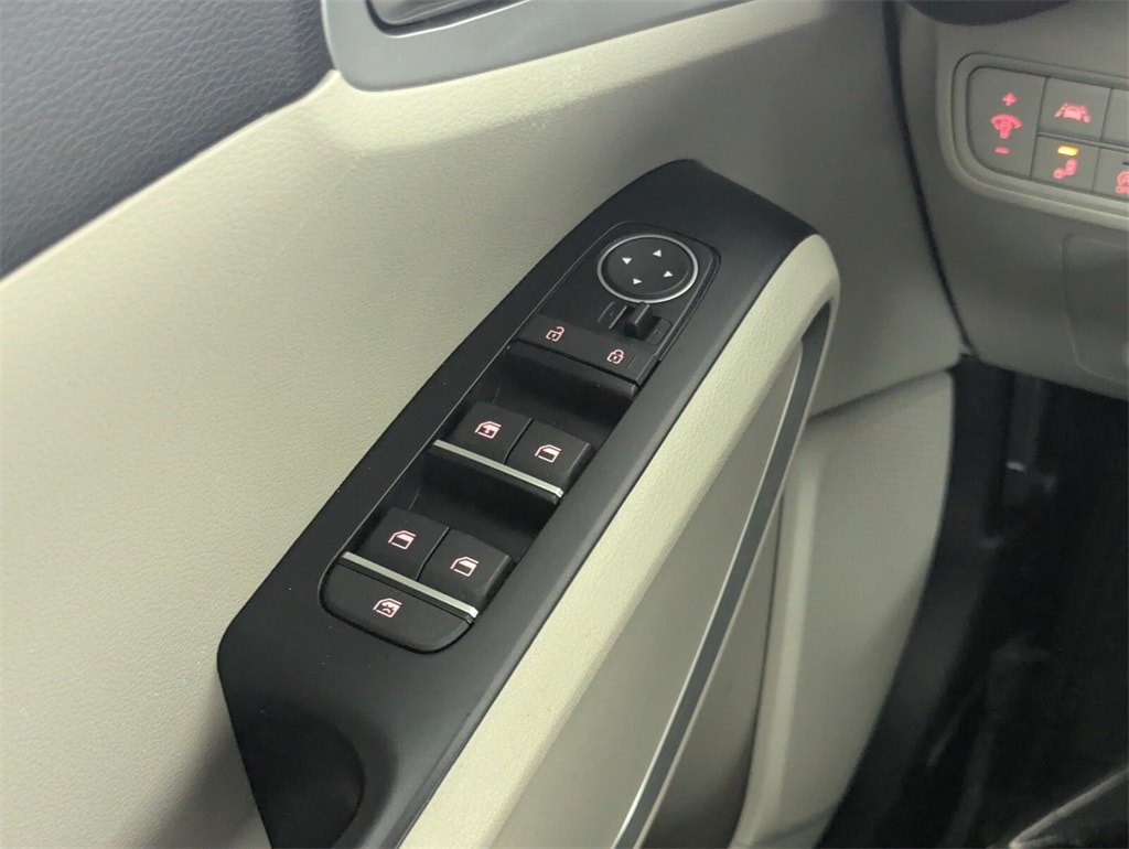 2022 Kia Soul LX photo 13