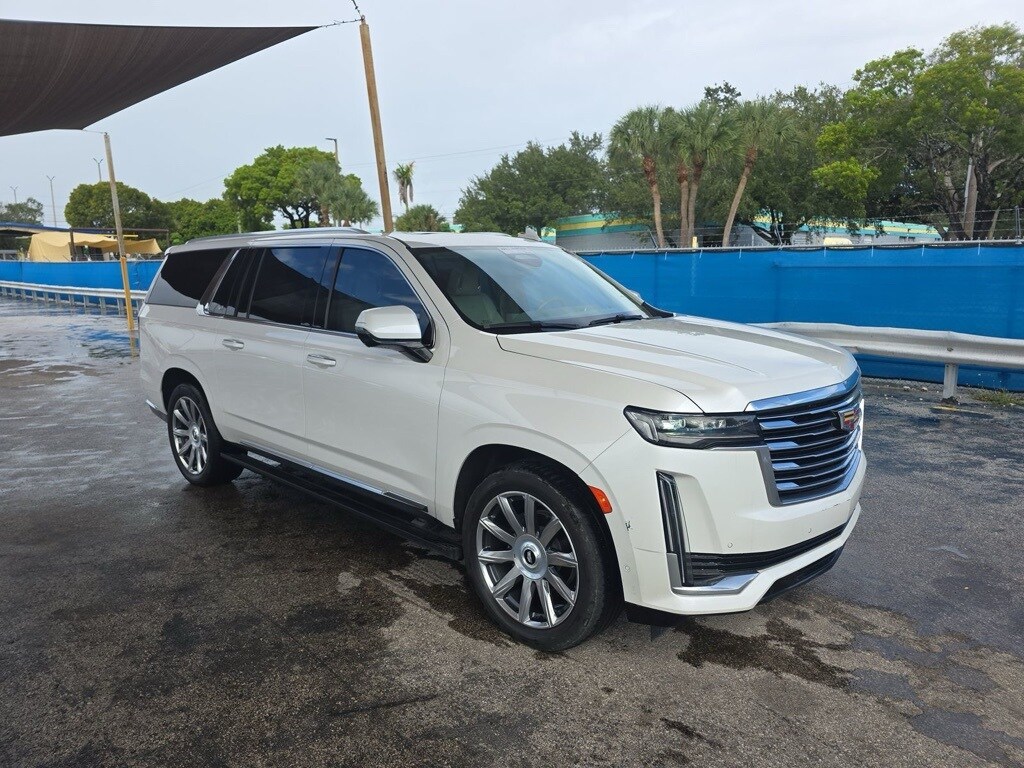 2021 Cadillac Escalade ESV Premium Luxury Platinum photo 2
