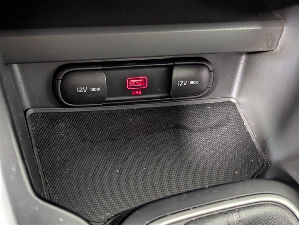 2022 Kia Soul LX photo 19