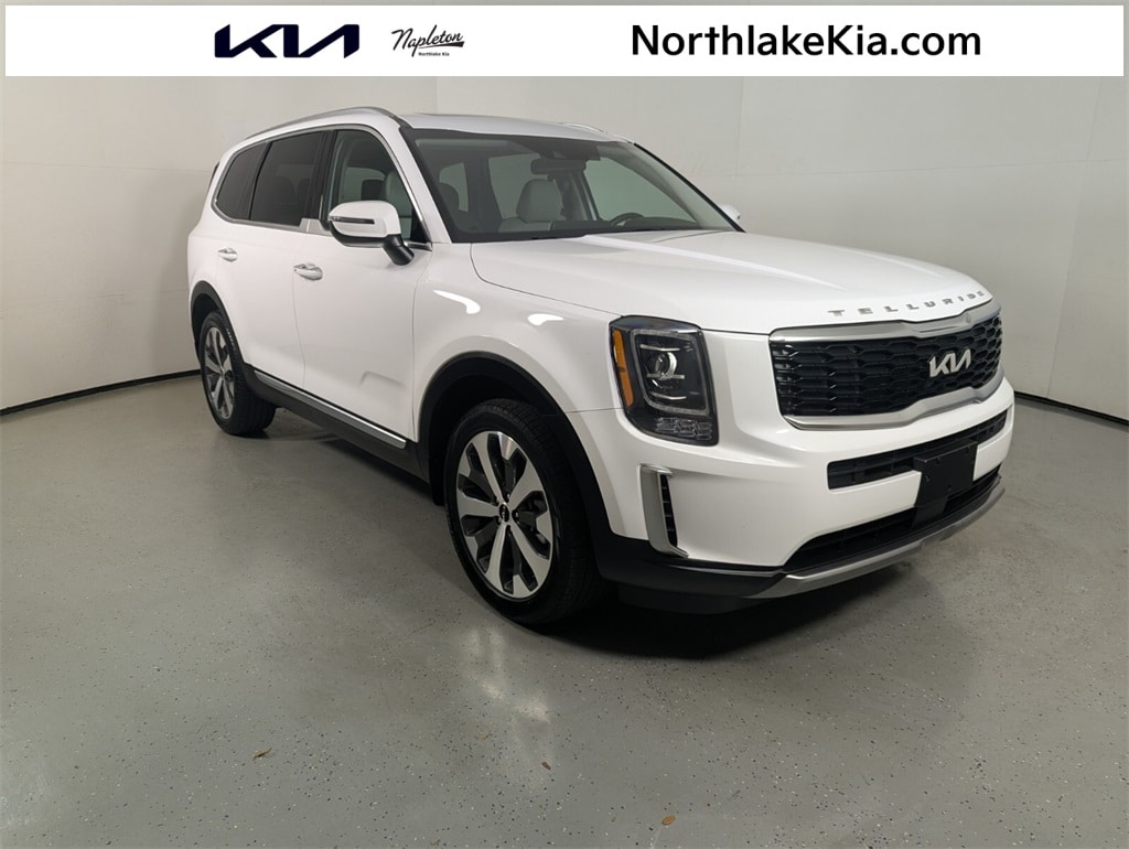 2022 Kia Telluride S's photo