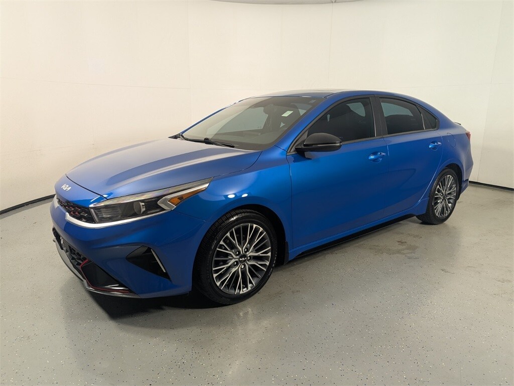 2023 Kia Forte GT-Line photo 3