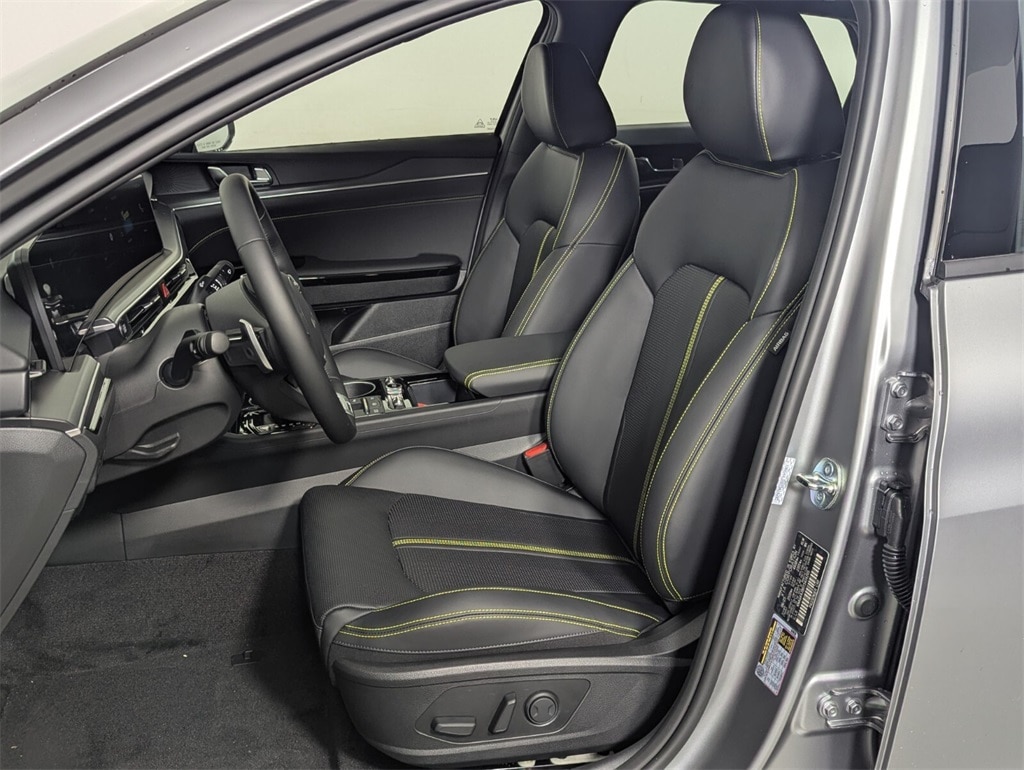 2026 Kia K5 GT photo 11
