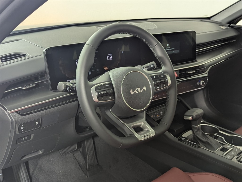 2026 Kia K5 GT-Line photo 10