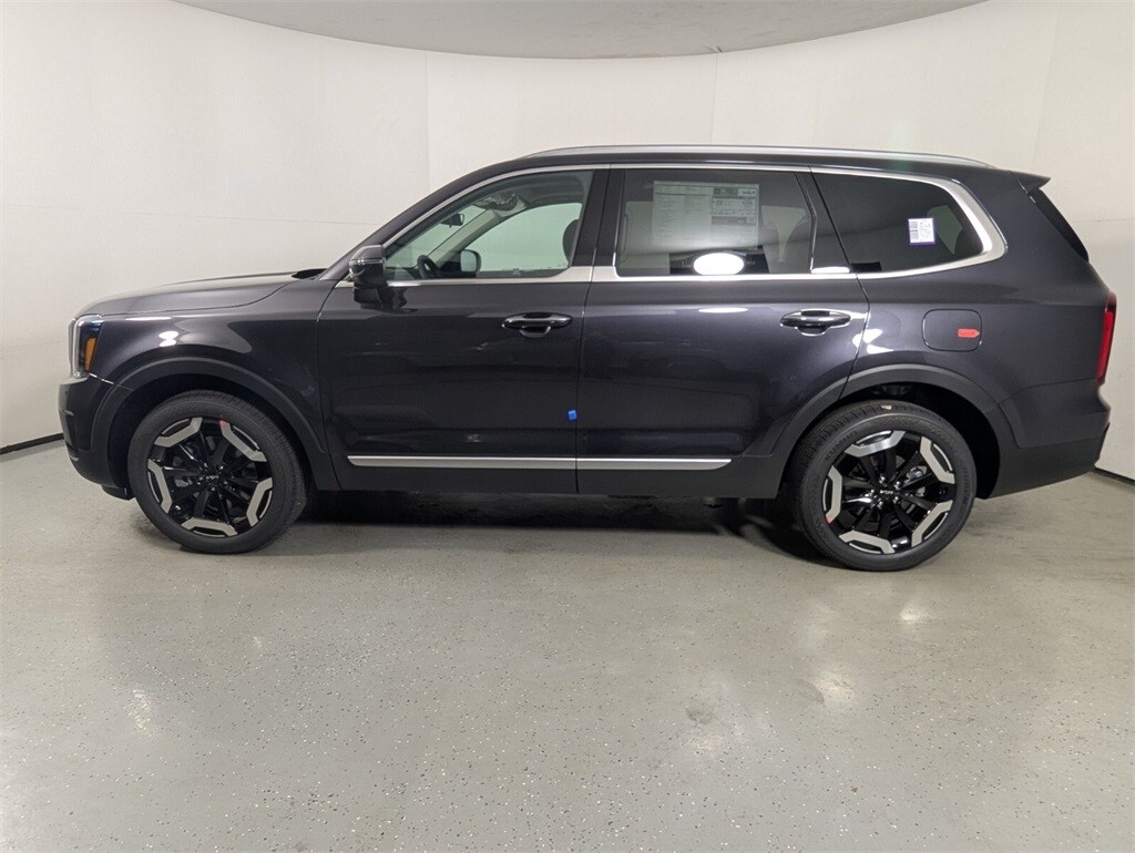 New 2025 Kia Telluride S SUV