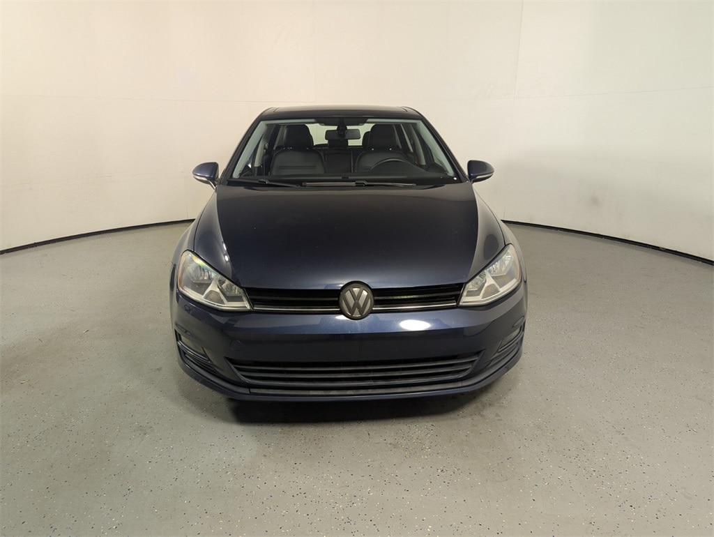 2016 Volkswagen Golf TSI SE photo 2