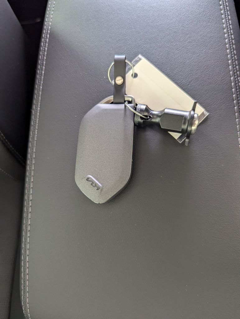 2025 Kia Sorento S - Photo 29