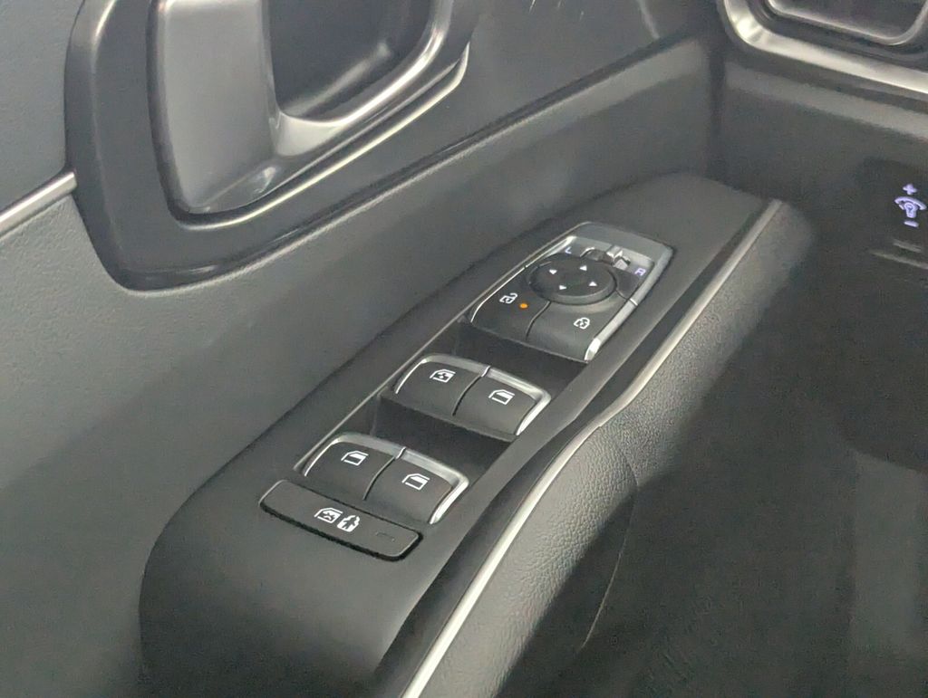 2026 Kia Sorento S - Photo 16