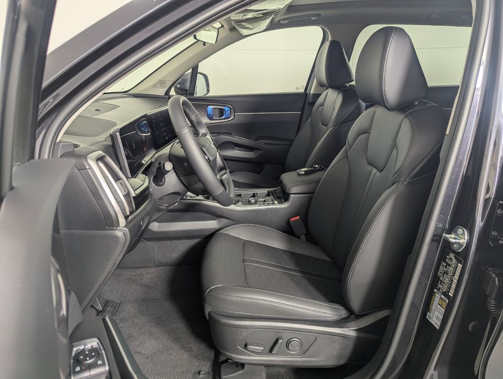 2026 Kia Sorento S - Photo 12