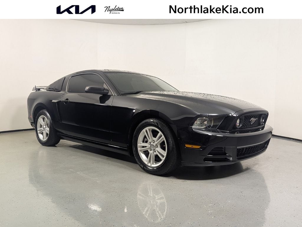 2014 Ford Mustang V6's photo