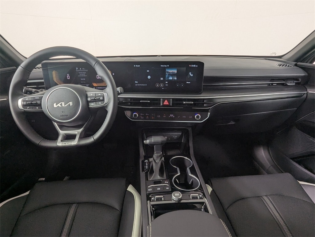 2026 Kia K5 GT-Line photo 15