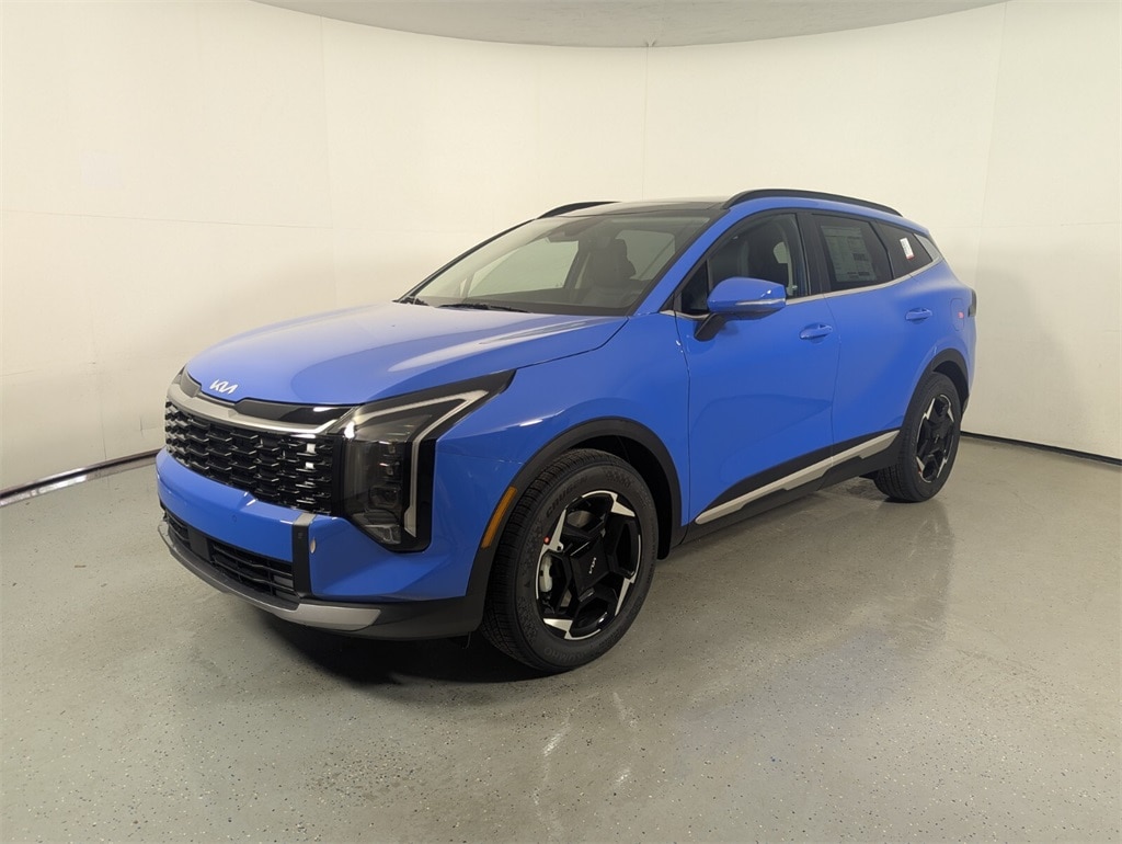 2026 Kia Sportage EX photo 3