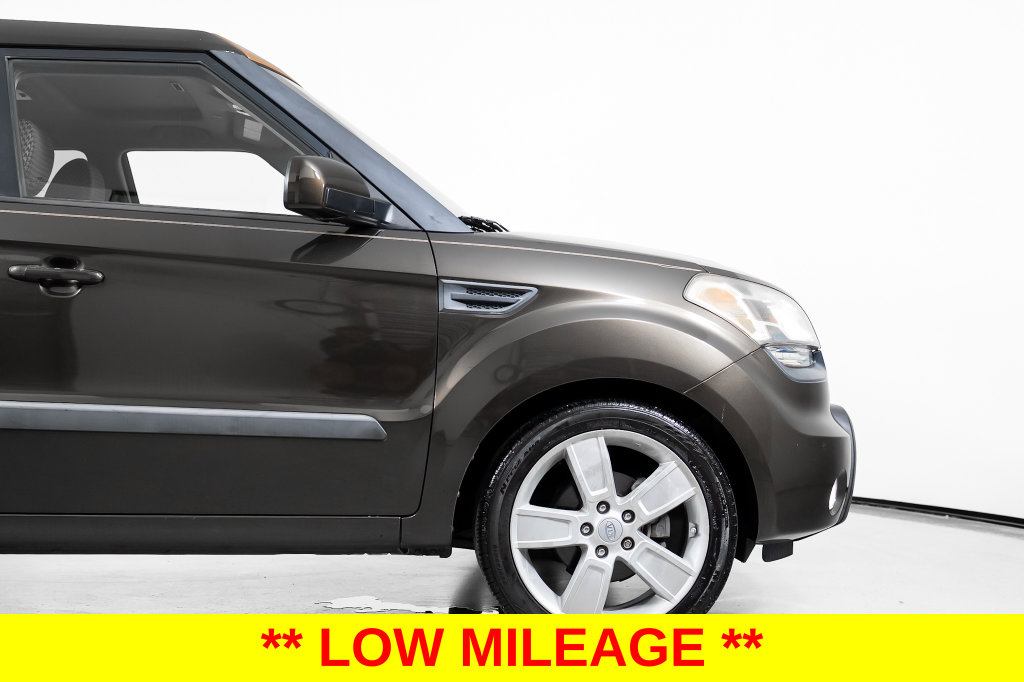 Used 2011 Kia Soul Exclaim Hatchback