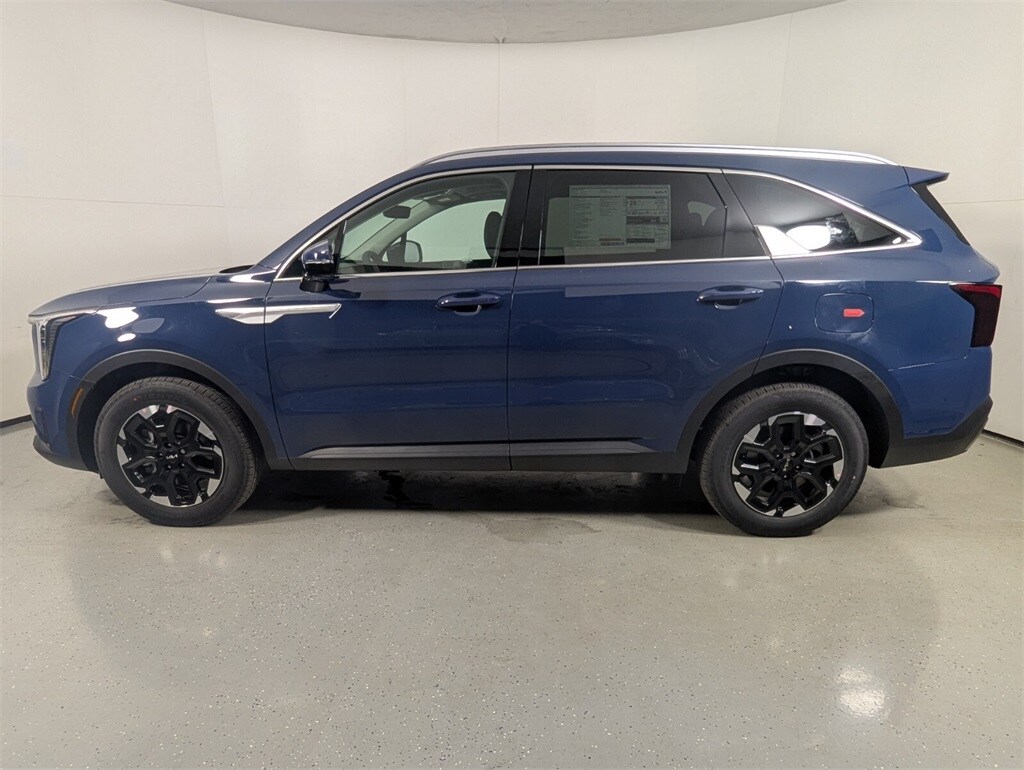 New 2026 Kia Sorento S SUV
