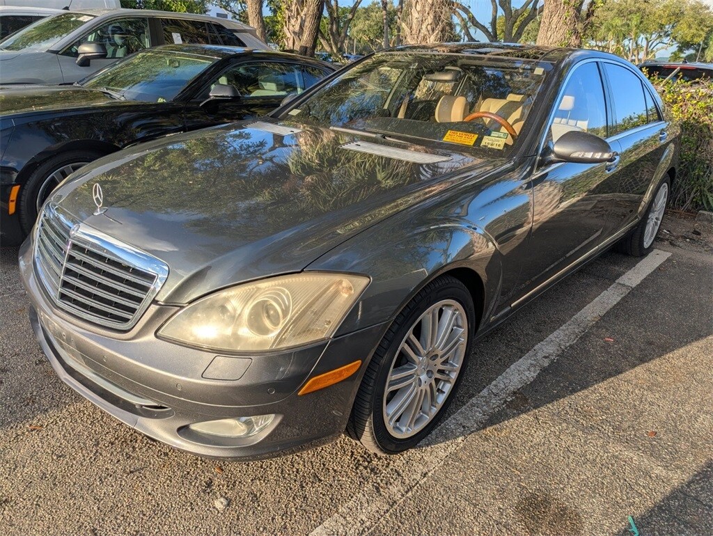 2007 Mercedes Benz S 550 photo 2