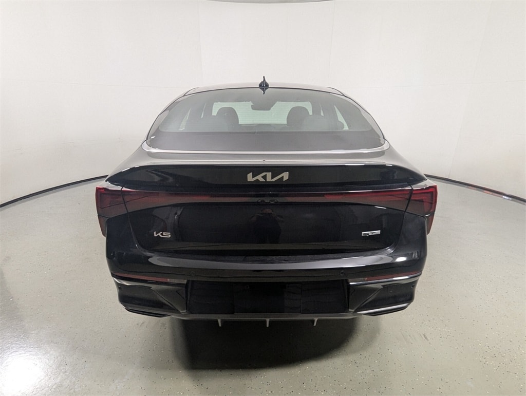 2026 Kia K5 GT-Line photo 6