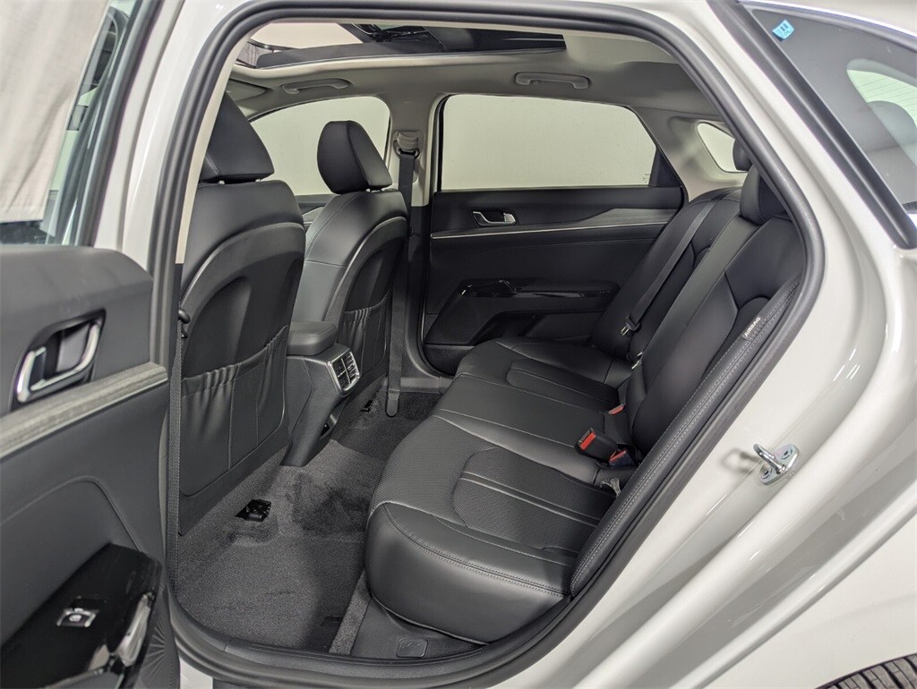 2026 Kia K5 EX photo 24