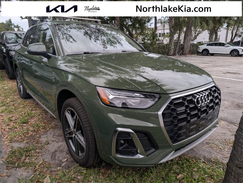 2022 Audi Q5 Premium Plus's photo