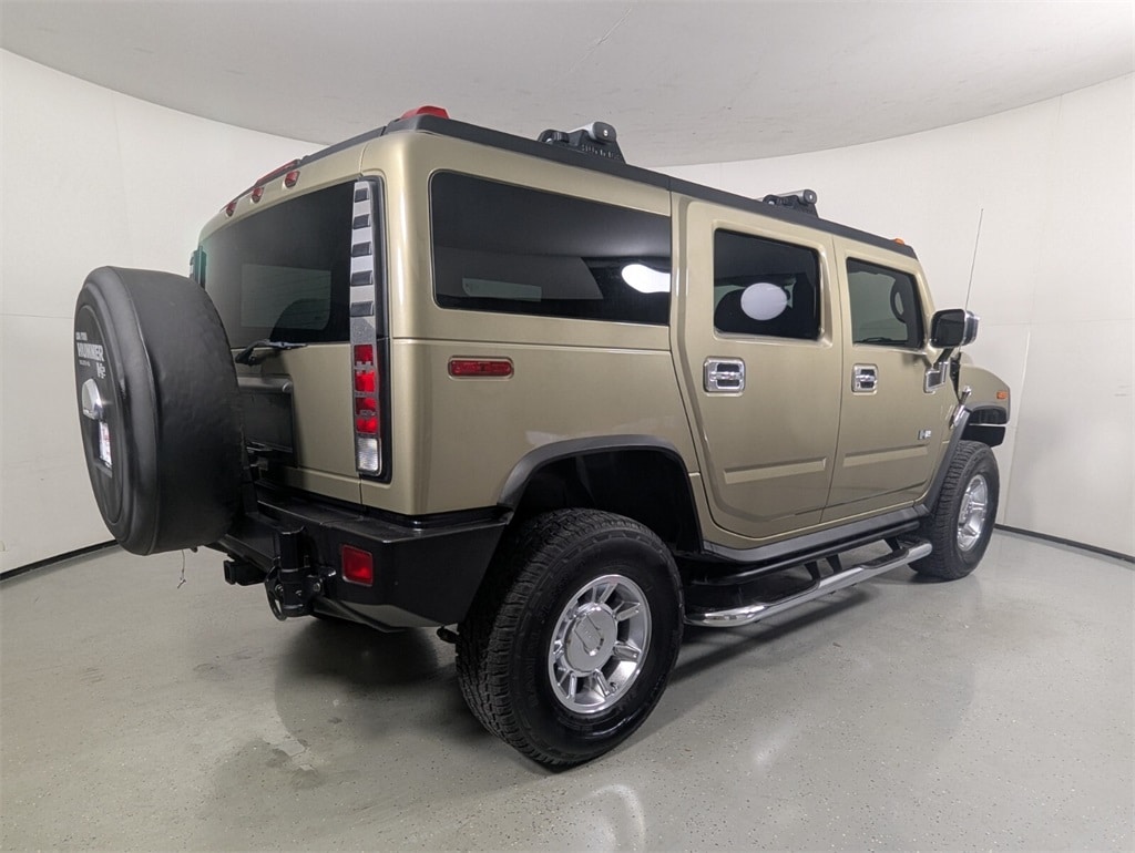 2005 Hummer H2 Base photo 6