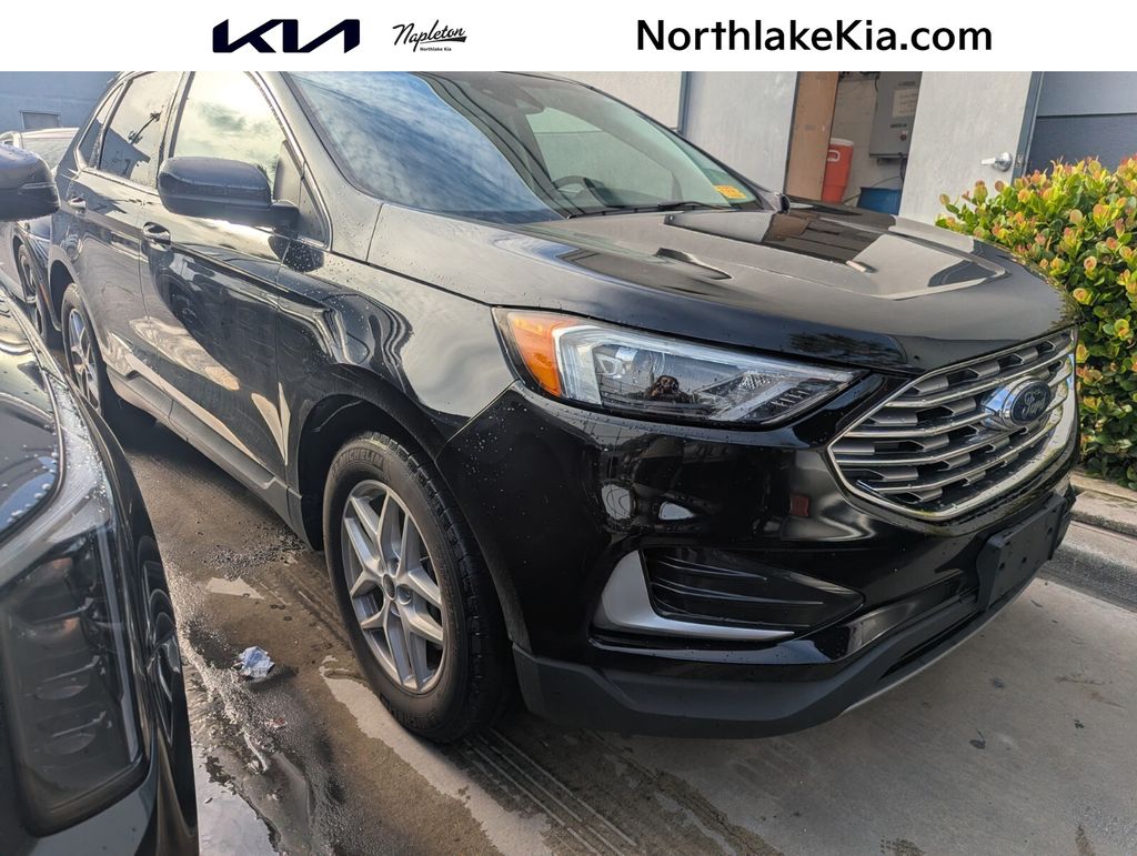 2024 Ford Edge SEL AWD's photo