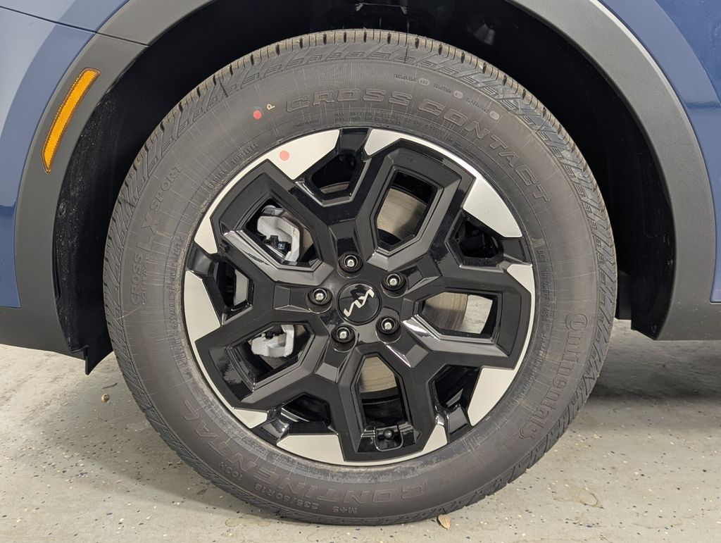 2026 Kia Sorento S - Photo 9