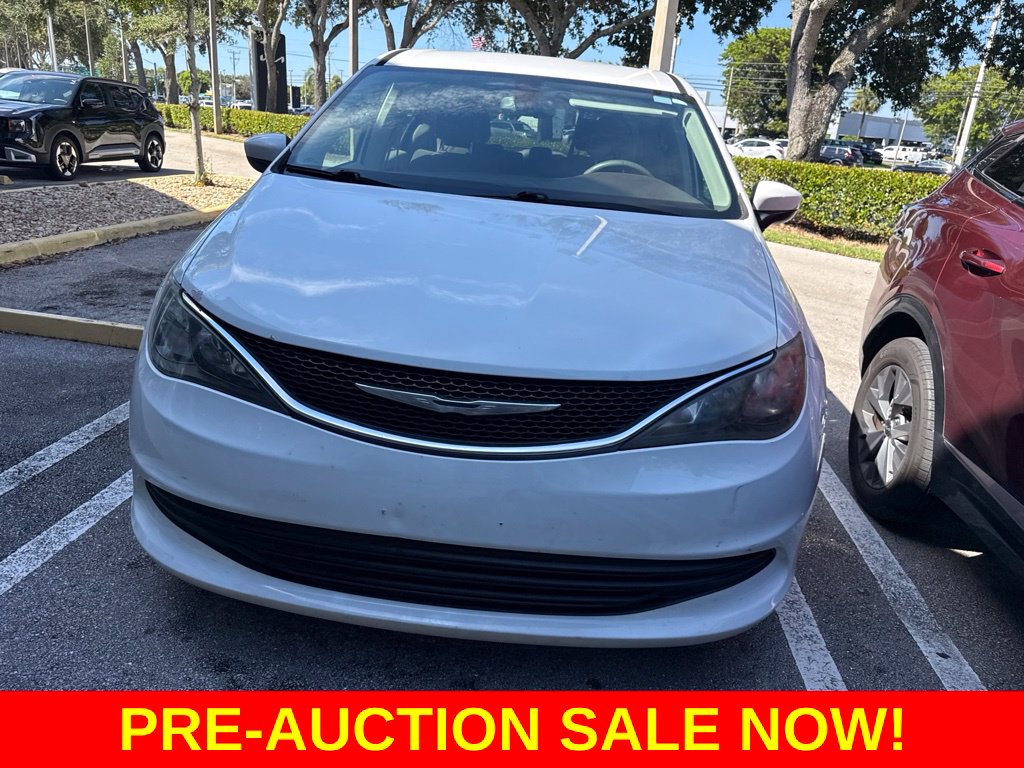  Chrysler Pacifica