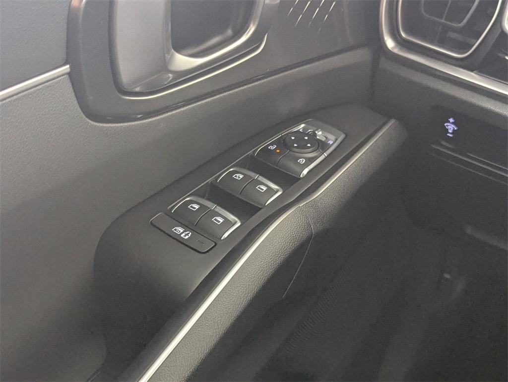 2026 Kia Sorento LX photo 12