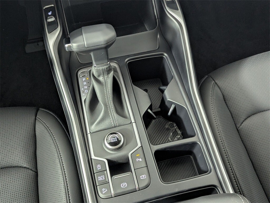 2026 Kia Sorento S photo 17